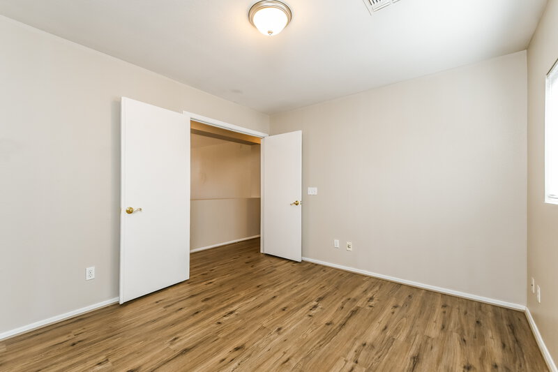 2,050/Mo, 11218 E Quarry Ave Mesa, AZ 85212 Bedroom View 3