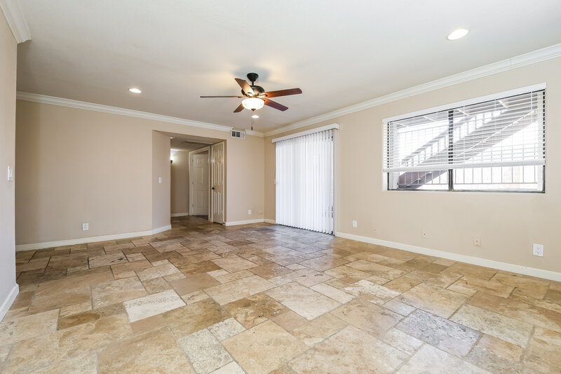 3,375/Mo, 1522 W Del Rio St Chandler, AZ 85224 Living Room View
