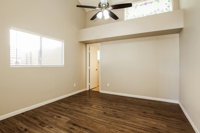 1,745/Mo, 20631 N 22nd Ave Phoenix, AZ 85027 Main Bedroom View