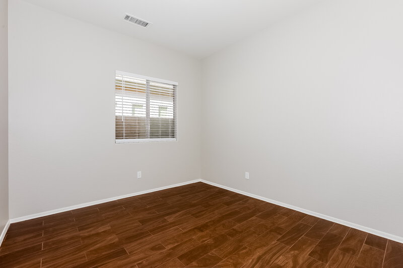 1,950/Mo, 425 E Goldmine Ct San Tan Valley, AZ 85140 Bedroom View