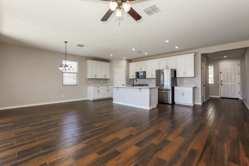 2,465/Mo, 1266 N Banning Mesa, AZ 85205 Living Room View 2