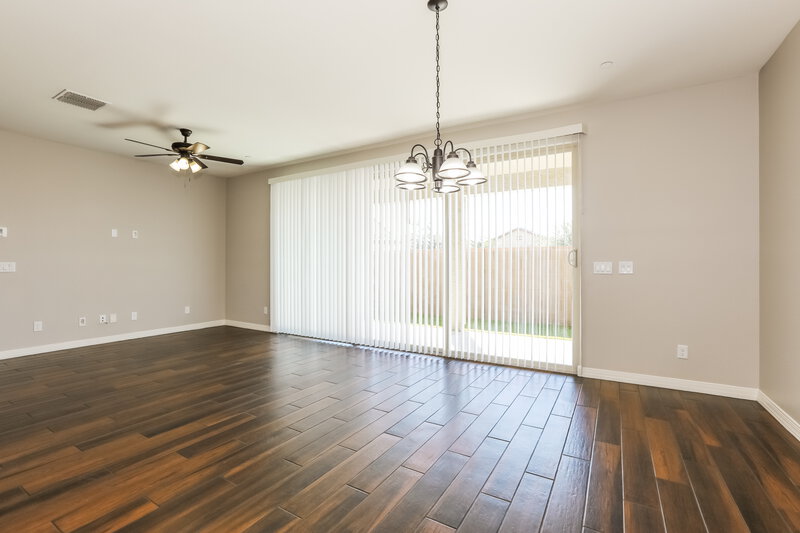 2,465/Mo, 1266 N Banning Mesa, AZ 85205 Dining Room View 2