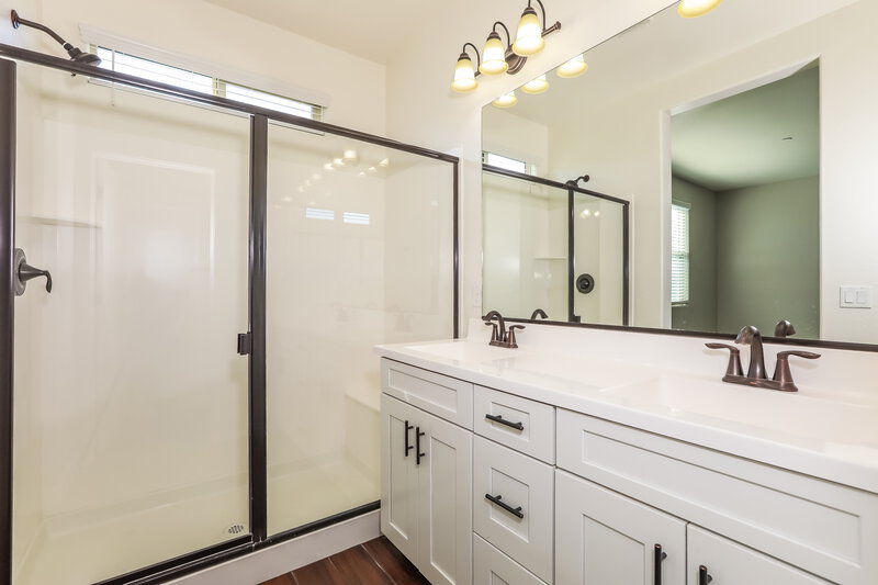 2,465/Mo, 1266 N Banning Mesa, AZ 85205 Main Bathroom View 2