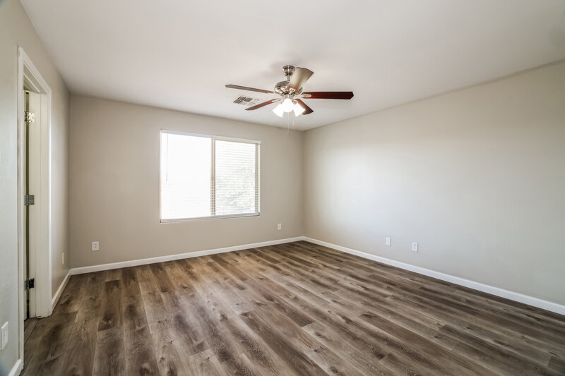 2,180/Mo, 7203 W Illini St Phoenix, AZ 85043 Main Bedroom View