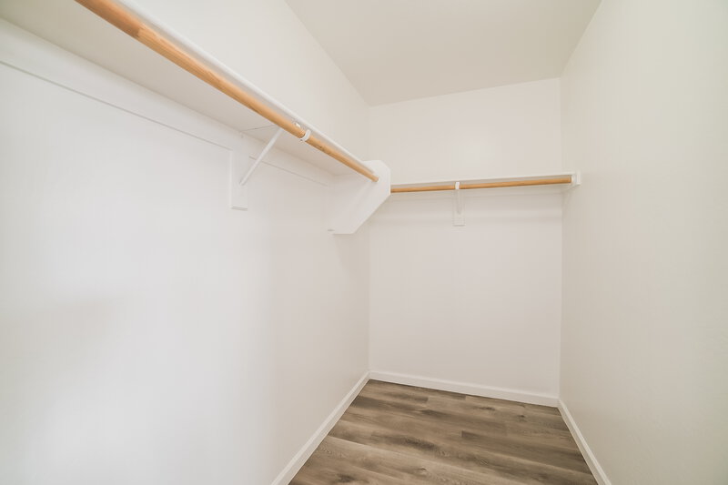 2,195/Mo, 7203 W Illini St Phoenix, AZ 85043 Amenities View