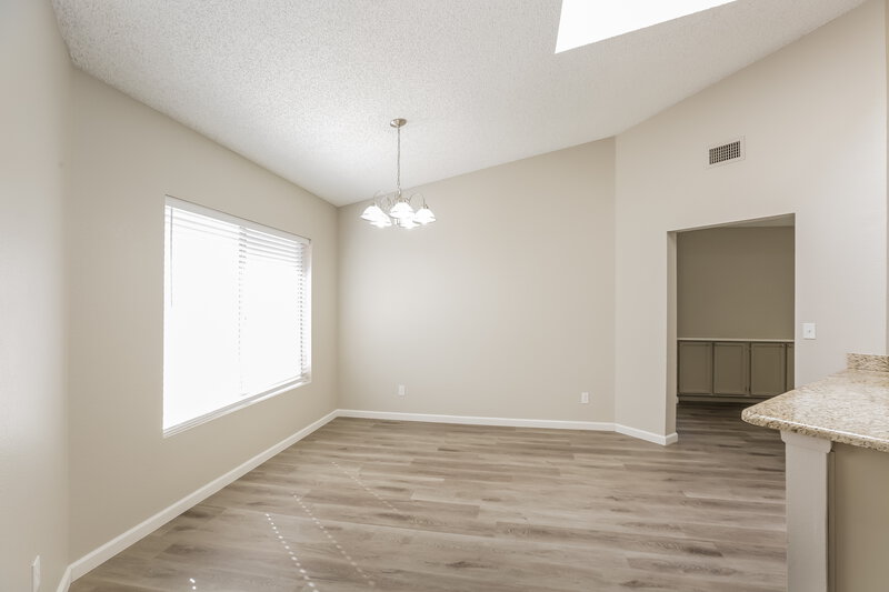 2,620/Mo, 2732 W Gila Lane Chandler, AZ 85224 Dining Room View 2