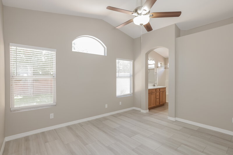 2,405/Mo, 19238 N 31st St Phoenix, AZ 85050 Main Bedroom View 3