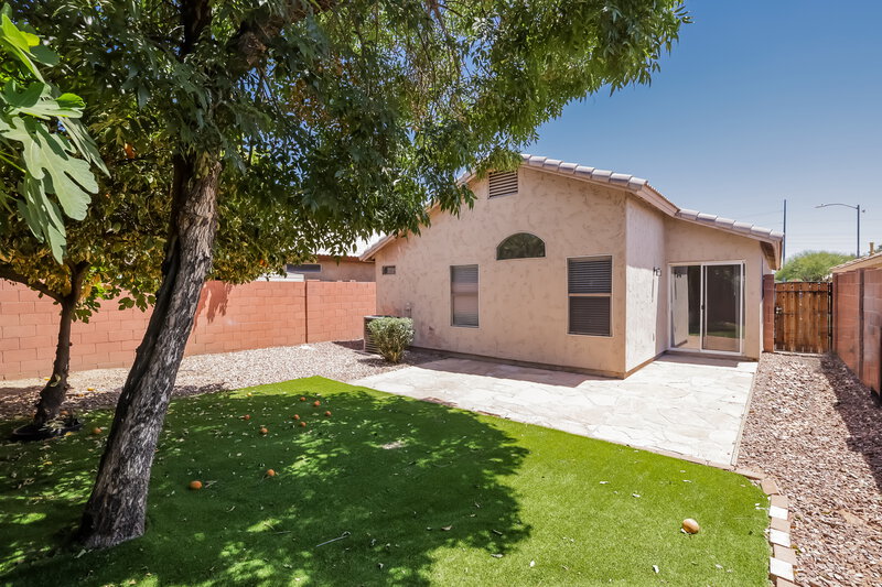 2,405/Mo, 19238 N 31st St Phoenix, AZ 85050 Rear View