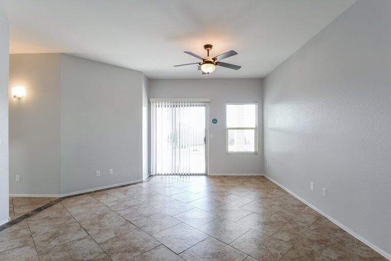2,765/Mo, 3761 W Eastman Ct Anthem, AZ 85086 Living Room View 2