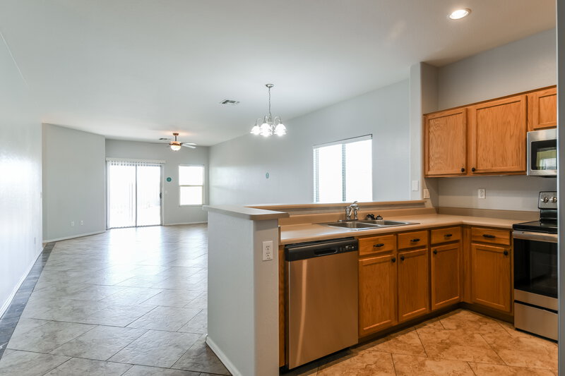 2,765/Mo, 3761 W Eastman Ct Anthem, AZ 85086 Kitchen View