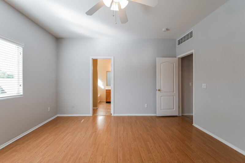 2,765/Mo, 3761 W Eastman Ct Anthem, AZ 85086 Main Bedroom View