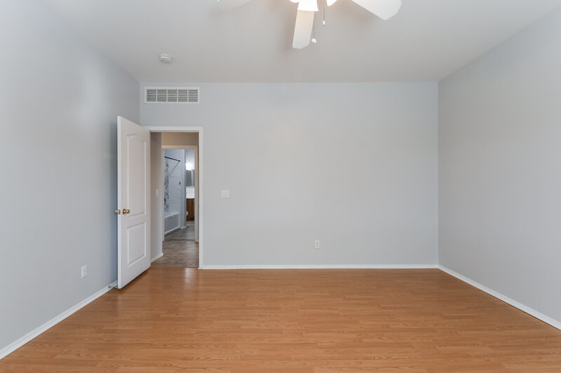 2,765/Mo, 3761 W Eastman Ct Anthem, AZ 85086 Main Bedroom View 2