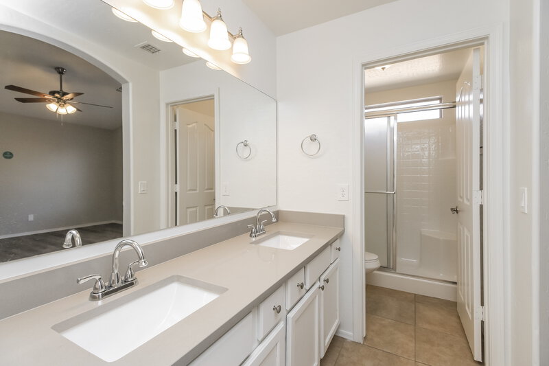 2,020/Mo, 10944 E Delta Ave Mesa, AZ 85208 Main Bathroom View