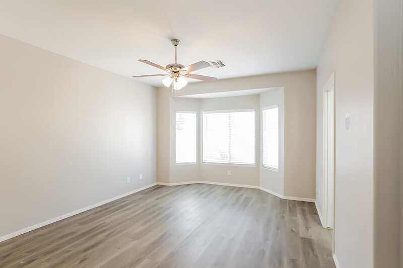 2,090/Mo, 11588 W Harrison St Avondale, AZ 85323 Main Bedroom View