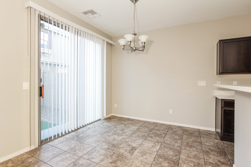 1,980/Mo, 1444 N 80th Dr Phoenix, AZ 85043 Misc View 4