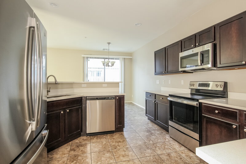 1,980/Mo, 1444 N 80th Dr Phoenix, AZ 85043 Misc View 5