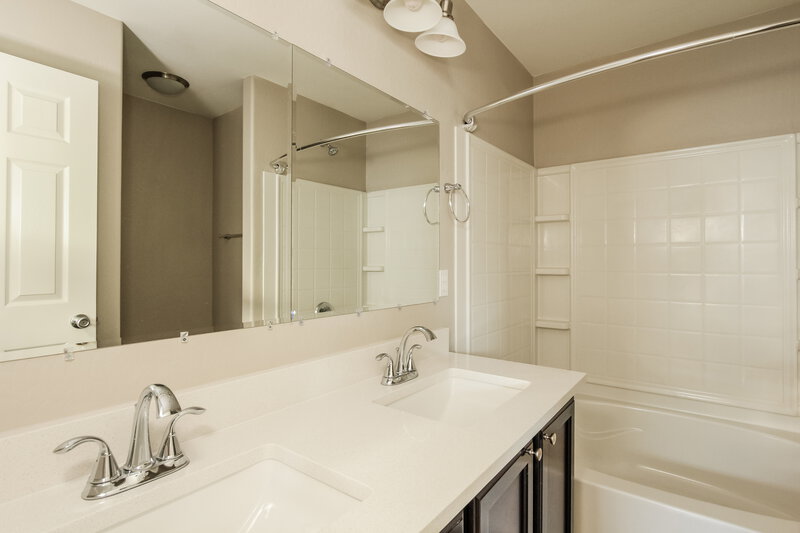 1,980/Mo, 1444 N 80th Dr Phoenix, AZ 85043 Misc View 8