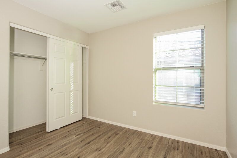 1,980/Mo, 1444 N 80th Dr Phoenix, AZ 85043 Misc View 11