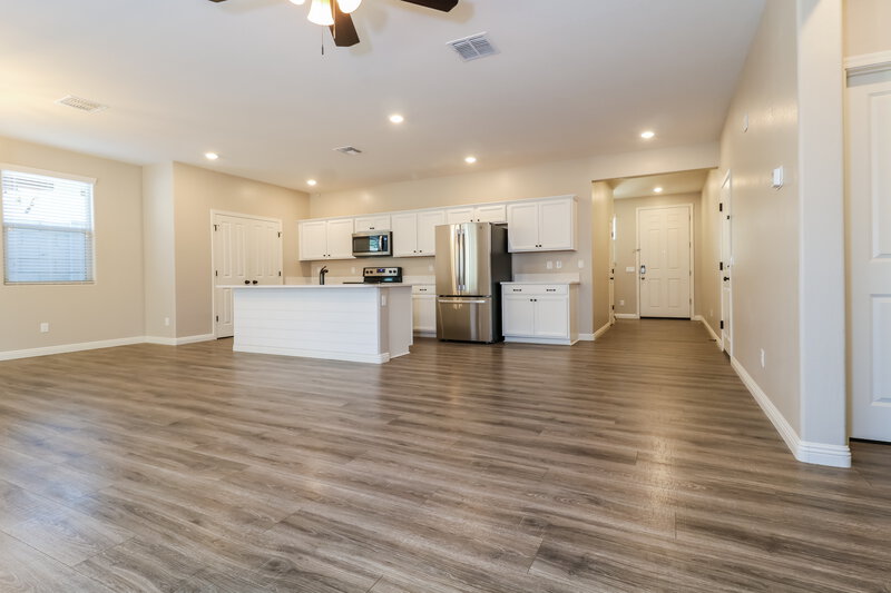 2,520/Mo, 16574 W Sierra St Surprise, AZ 85388 Living Room View