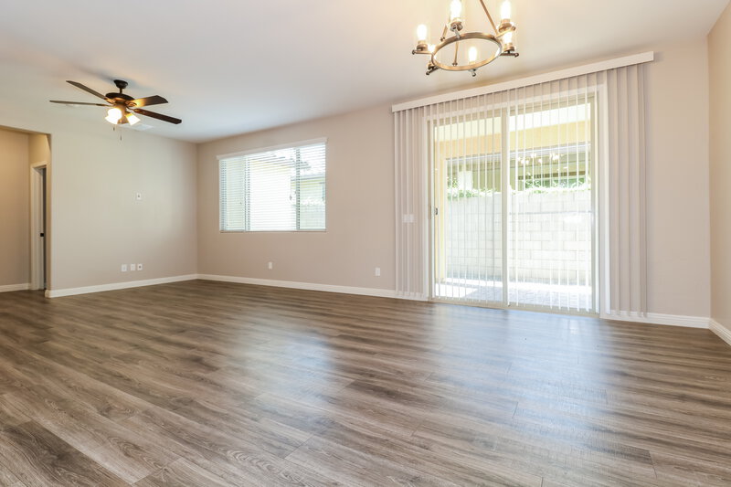 2,520/Mo, 16574 W Sierra St Surprise, AZ 85388 Dining Room View