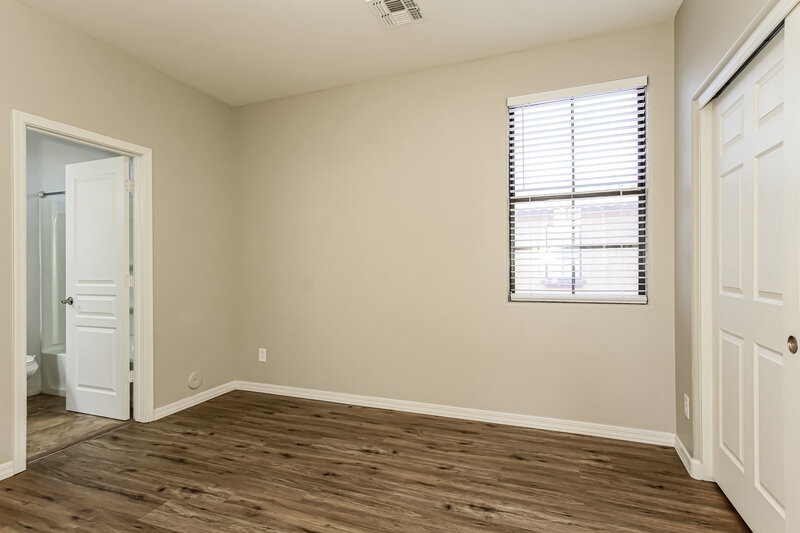 3,590/Mo, 2347 W Jake Haven Phoenix, AZ 85085 Bedroom View 3