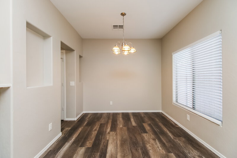 1,975/Mo, 22243 N 29th Dr Phoenix, AZ 85027 Dining Room View