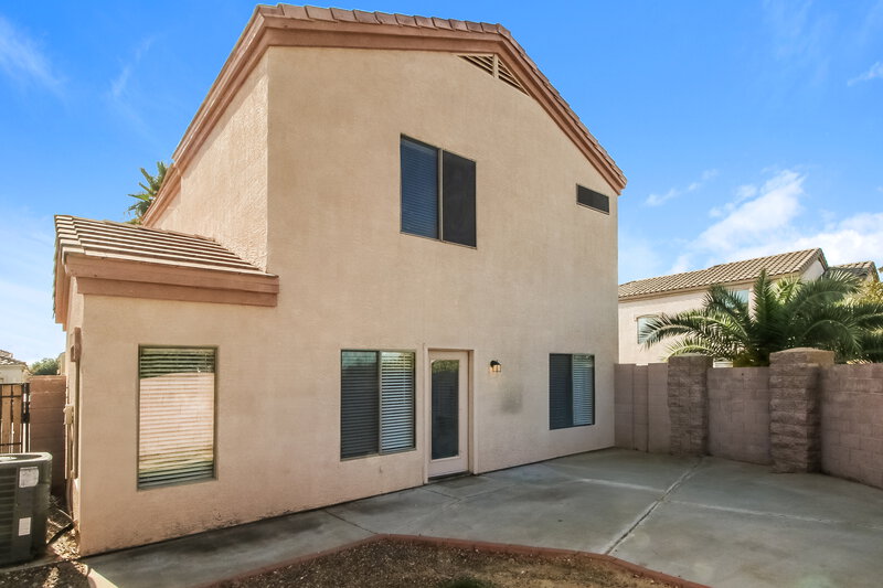1,975/Mo, 22243 N 29th Dr Phoenix, AZ 85027 Rear View 2