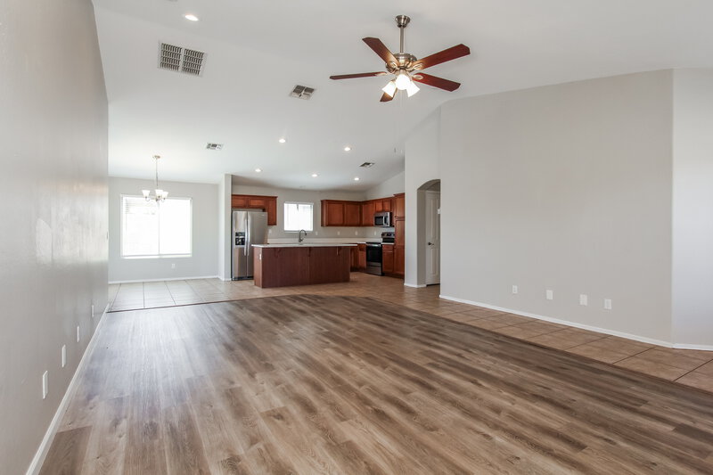 2,025/Mo, 14815 N Tonya CIR El Mirage, AZ 85335 Living Room View