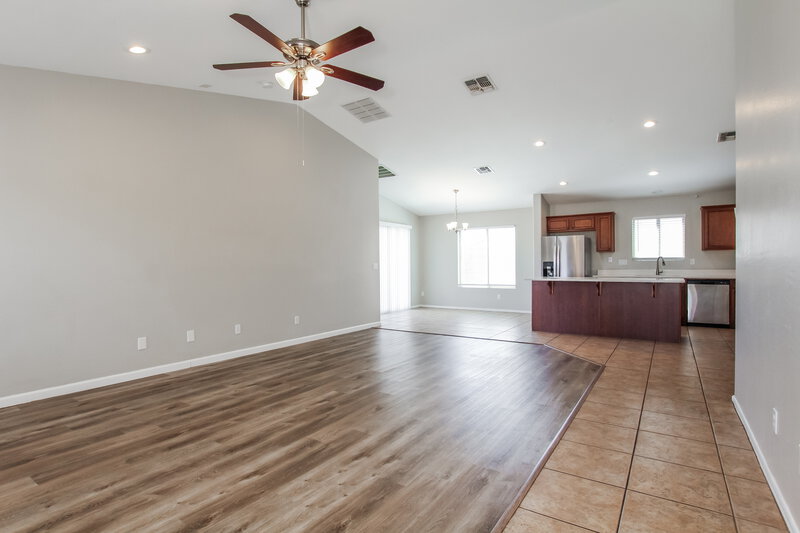 2,025/Mo, 14815 N Tonya CIR El Mirage, AZ 85335 Living Room View 2