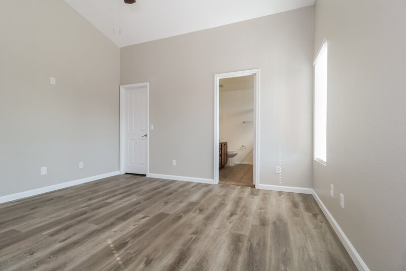 2,095/Mo, 14815 N Tonya CIR El Mirage, AZ 85335 Main Bedroom View