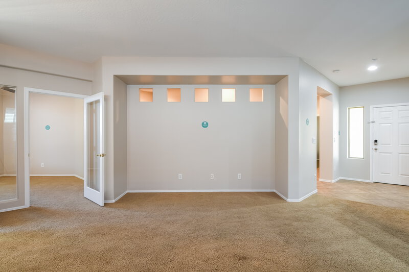 2,810/Mo, 41113 N Prestancia Dr Phoenix, AZ 85086 Office View