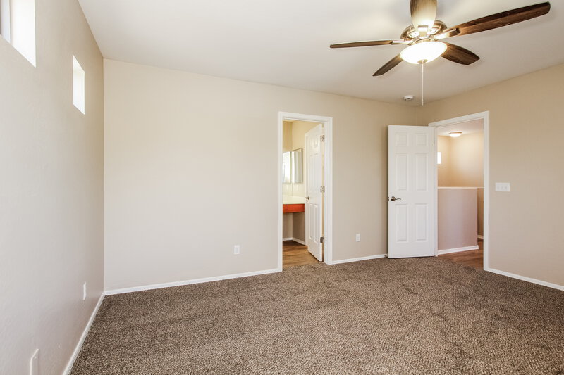 2,260/Mo, 22027 N 30th Ln Phoenix, AZ 85027 Main Bedroom View 2