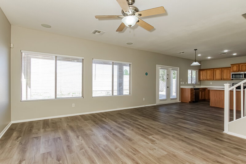 3,390/Mo, 14626 W Acapulco Ln Surprise, AZ 85379 Family Room View