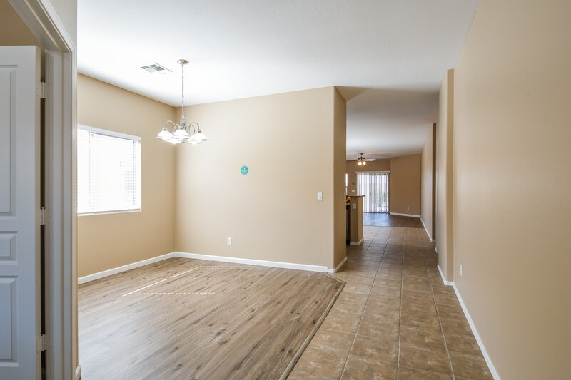 2,230/Mo, 41240 N Hudson Trl Anthem, AZ 85086 Breakfast Nook View