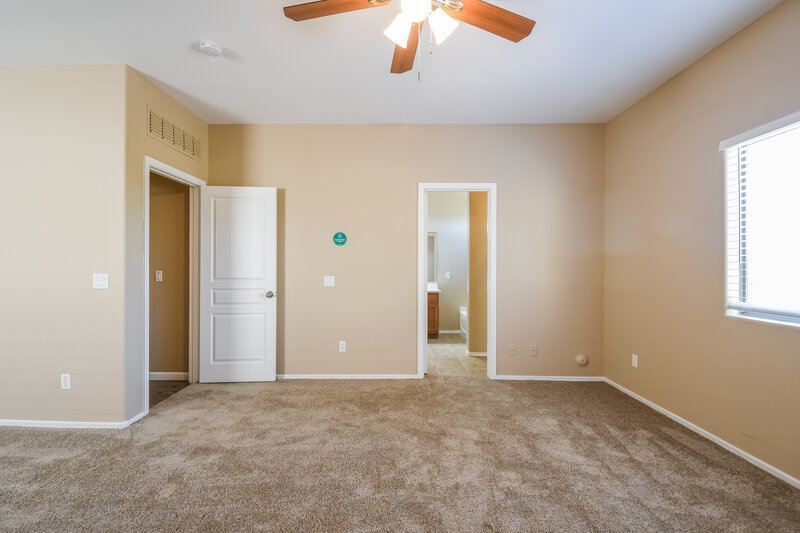 2,230/Mo, 41240 N Hudson Trl Anthem, AZ 85086 Main Bedroom View