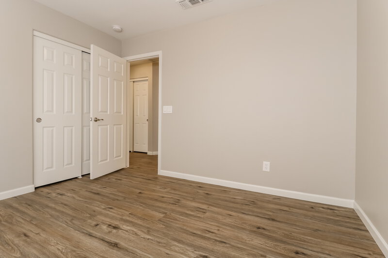 2,300/Mo, 10803 W Monte Vista Rd Avondale, AZ 85392 Bedroom View 2