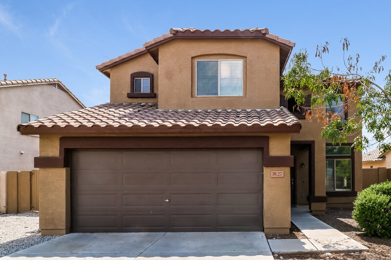 2,745/Mo, 7127 W Kingman St Phoenix, AZ 85043 External View