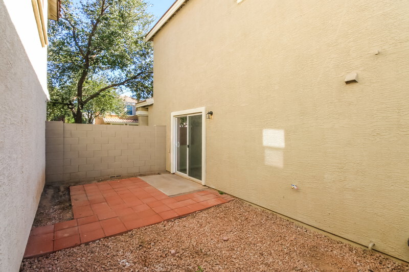 2,315/Mo, 1519 S Owl Dr Gilbert, AZ 85296 Rear View