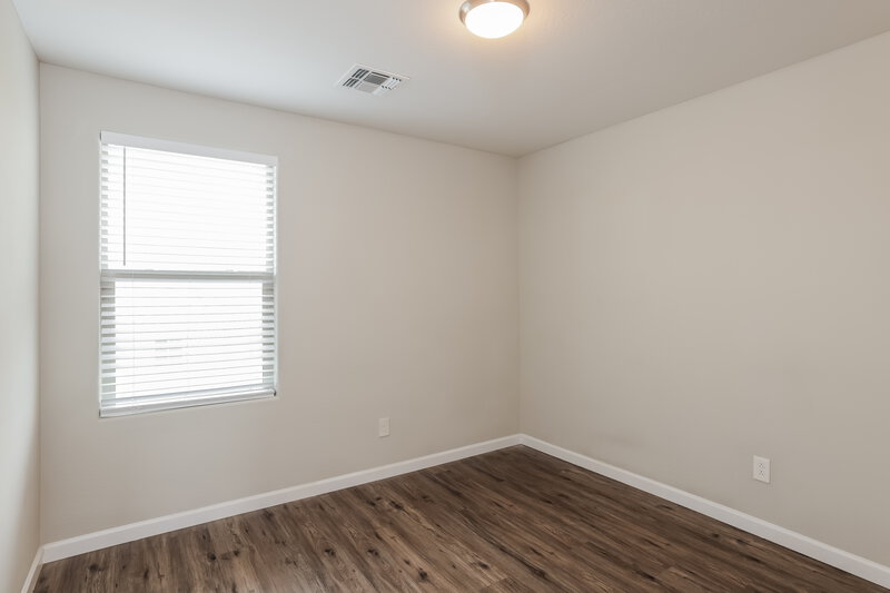 2,310/Mo, 7332 W Preston Ln Phoenix, AZ 85043 Bedroom View