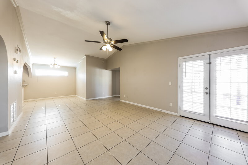 1,790/Mo, 3104 N Copenhagen Dr Avondale, AZ 85392 Living Room View