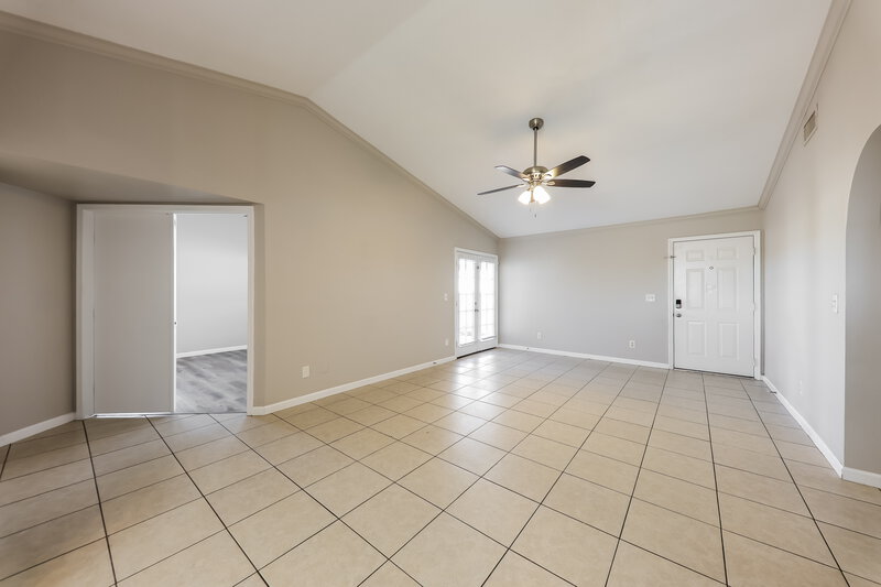 1,790/Mo, 3104 N Copenhagen Dr Avondale, AZ 85392 Living Room View 4