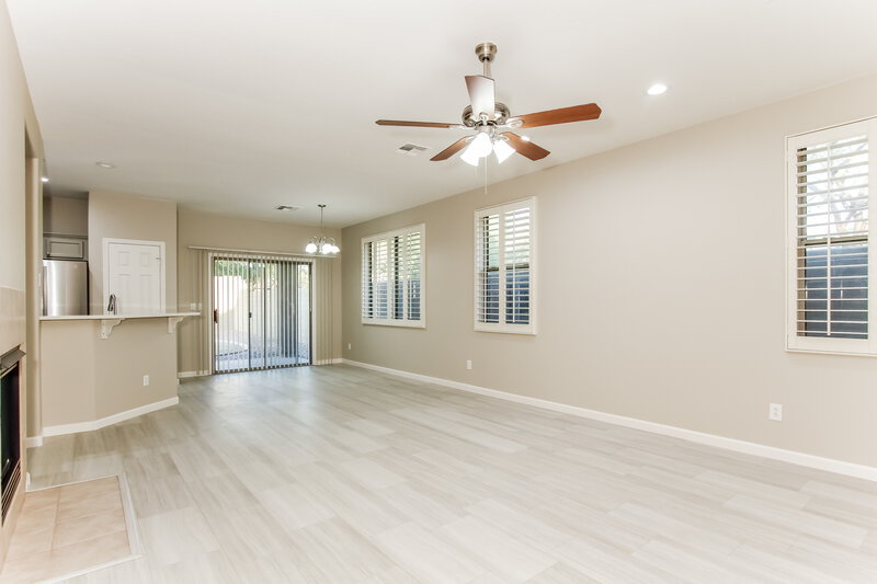 2,235/Mo, 1904 W ST Exupery Dr Anthem, AZ 85086 Living Room View 3