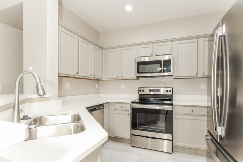 2,235/Mo, 1904 W ST Exupery Dr Anthem, AZ 85086 Kitchen View