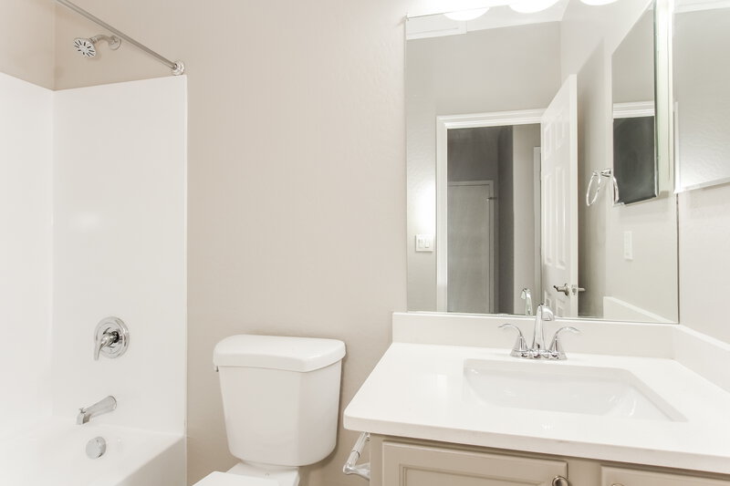 2,235/Mo, 1904 W ST Exupery Dr Anthem, AZ 85086 Bathroom View