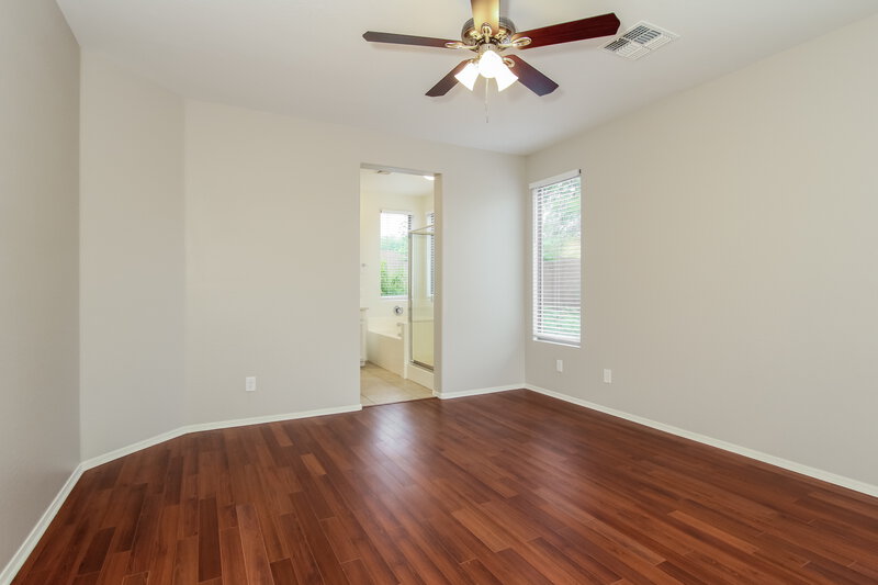 2,265/Mo, 42941 N Challenger Trl Anthem, AZ 85086 Main Bedroom View