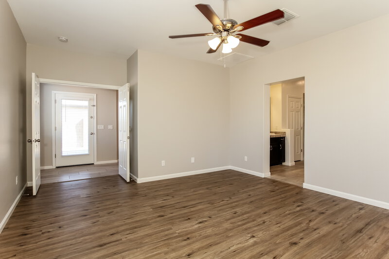 2,415/Mo, 13242 W Avenida Del Rey Peoria, AZ 85383 Main Bedroom View