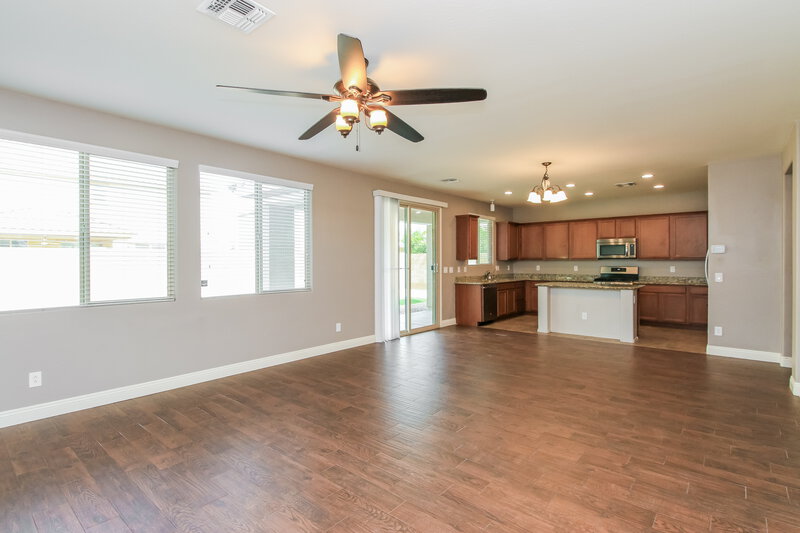 2,755/Mo, 20950 E Pecan Ln Queen Creek, AZ 85142 Living Room View