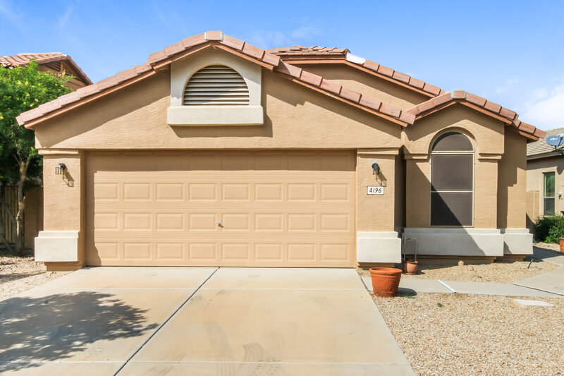 1,685/Mo, 4196 E Coal St San Tan Valley, AZ 85143 External View