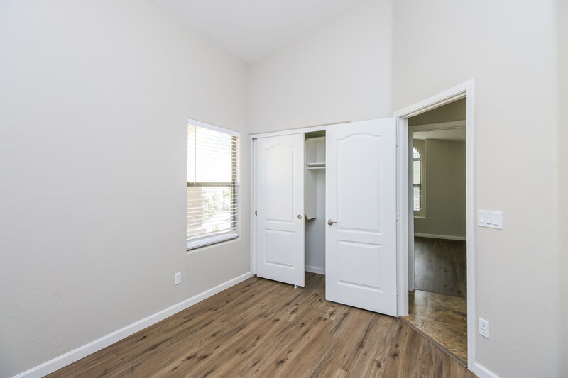 1,685/Mo, 4196 E Coal St San Tan Valley, AZ 85143 Bedroom View