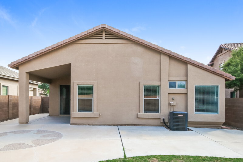 1,685/Mo, 4196 E Coal St San Tan Valley, AZ 85143 Rear View